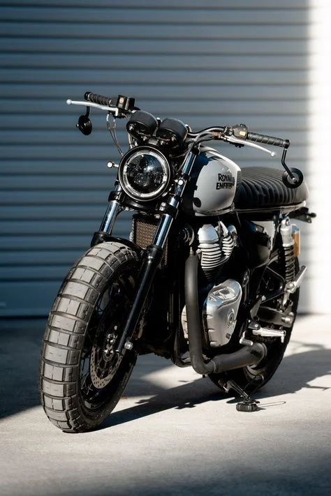Classic 350 on Rent in Chandigarh Ride the Iconic Royal Enfield with V R Bike Rental